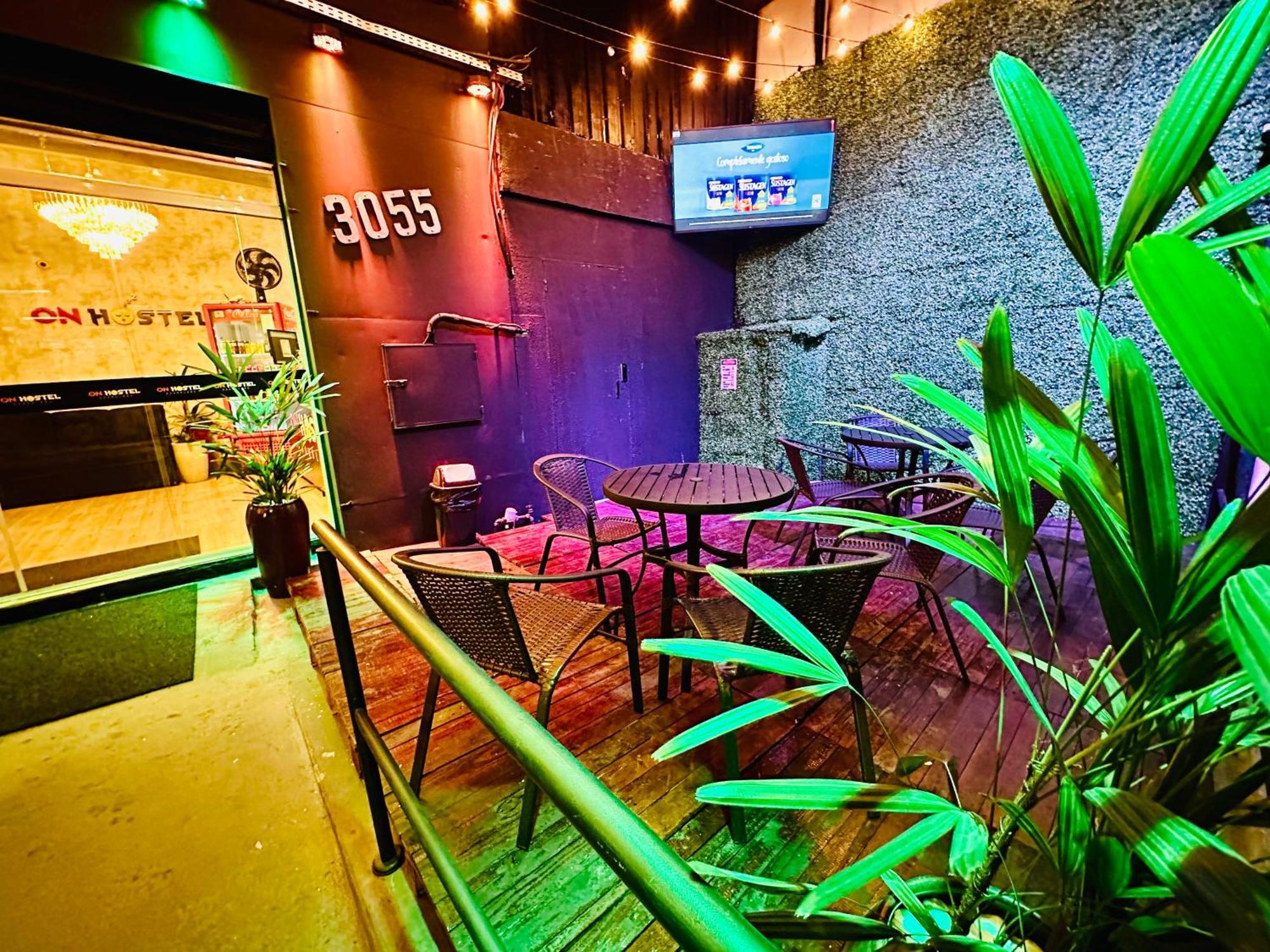 On Hostel II Gru Aeroporto Translado 24 Hs 瓜卢流斯 外观 照片
